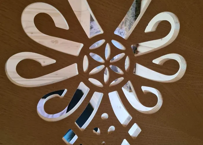 U Julii * クロシチェンコ